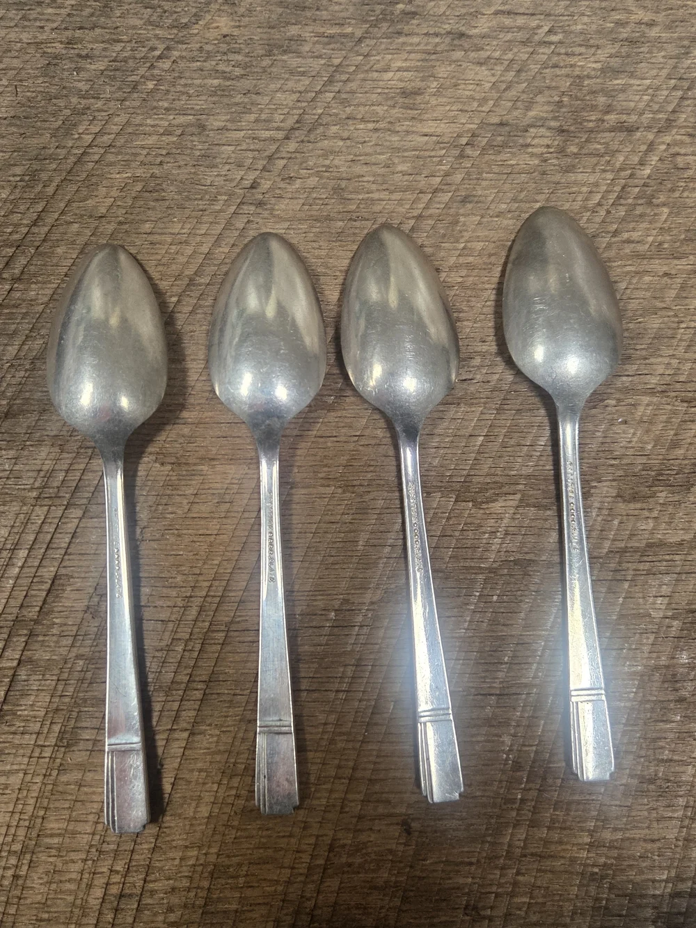 Vintage Oneida Prestige Grenoble Silverplate 4 Dessert Spoons ~ Bin RR